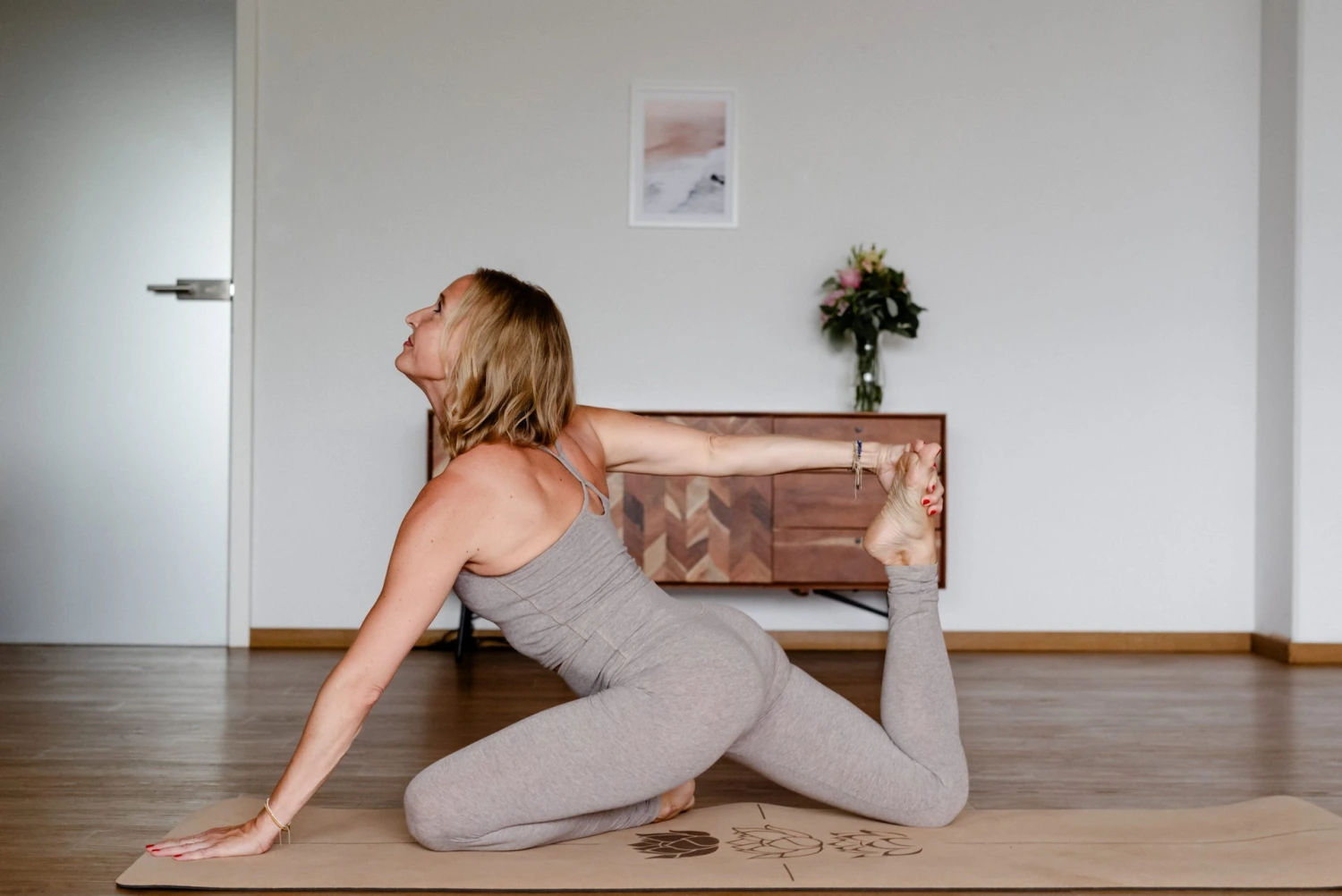 Alexandra Steidl beim Yoga